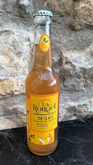 Thé glacé aromatisé à la pêche